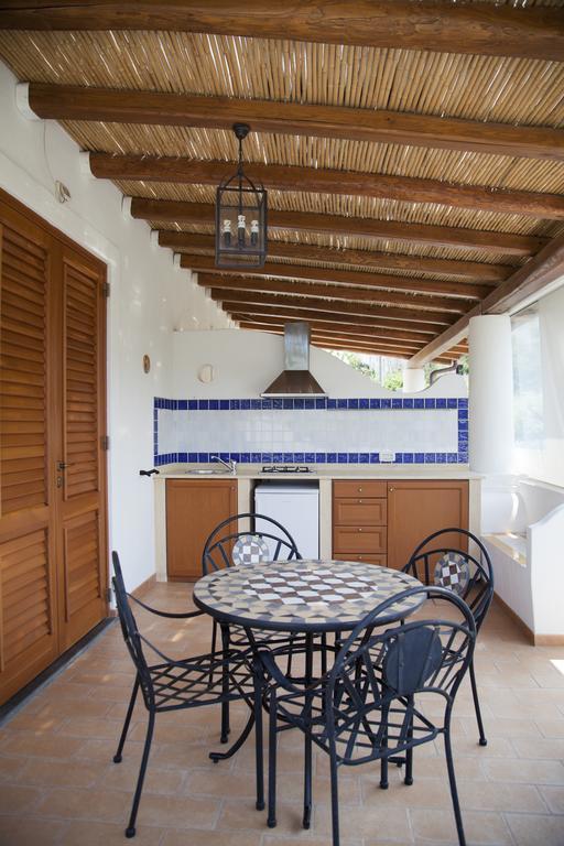 ליפארי Hotel Residence Mendolita מראה חיצוני תמונה